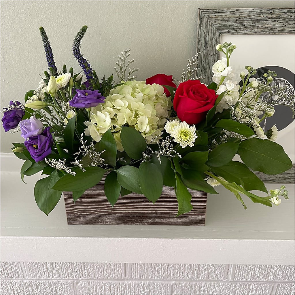 Sweet Magnolia Bouquet – Colchester Florist, Colchester CT