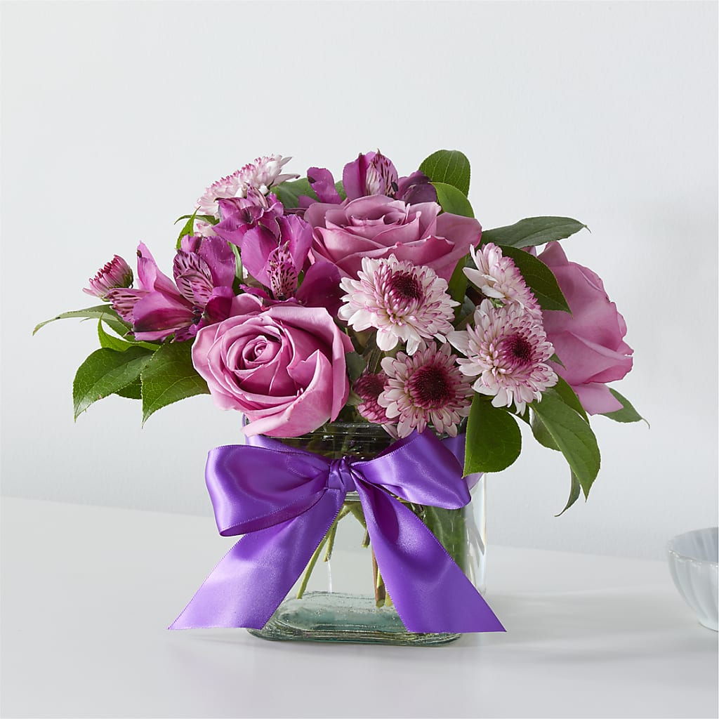 Sugarplum Bouquet – Colchester Florist, Colchester CT