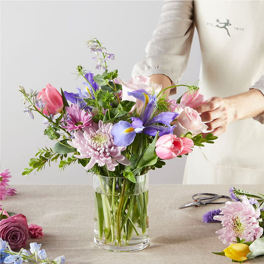 Pastel Tradition - A Florist Original – Colchester Florist, Colchester CT