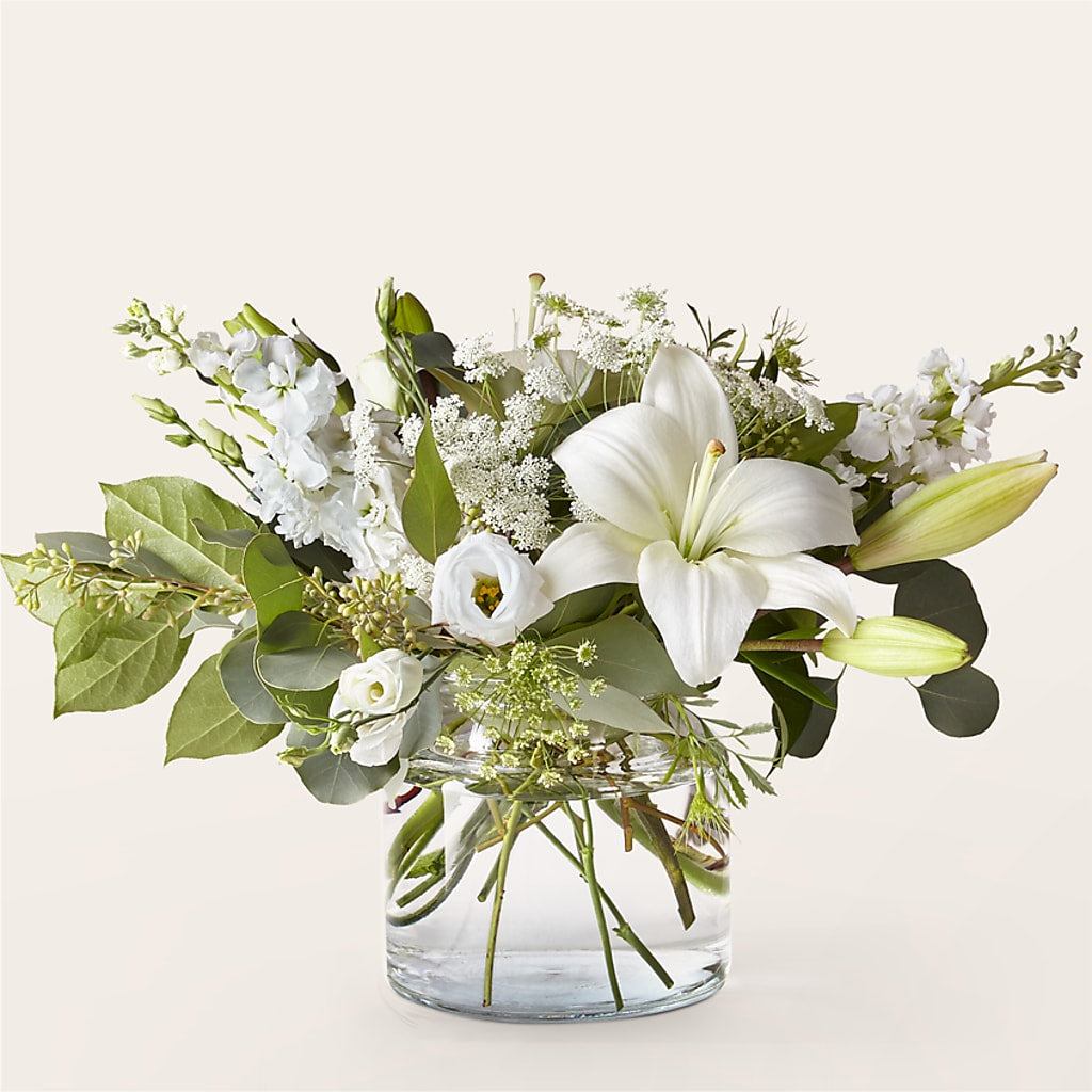Alluring Elegance Bouquet – Colchester Florist, Colchester CT