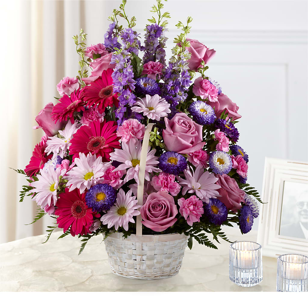 Pastel Peace Basket – Colchester Florist, Colchester CT
