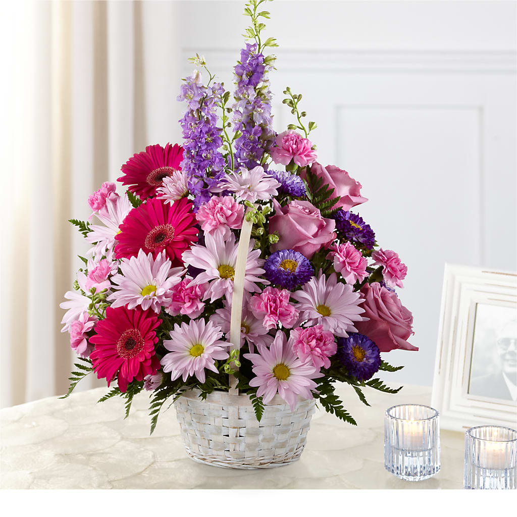 Pastel Peace Basket – Colchester Florist, Colchester CT