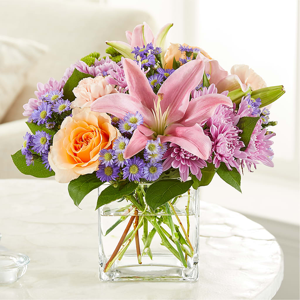 Delicate Details Bouquet – Colchester Florist, Colchester CT
