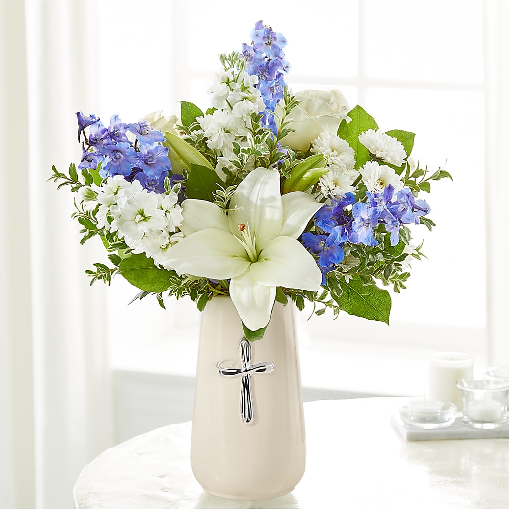 Heavenly Blossoms Bouquet – Colchester Florist, Colchester CT
