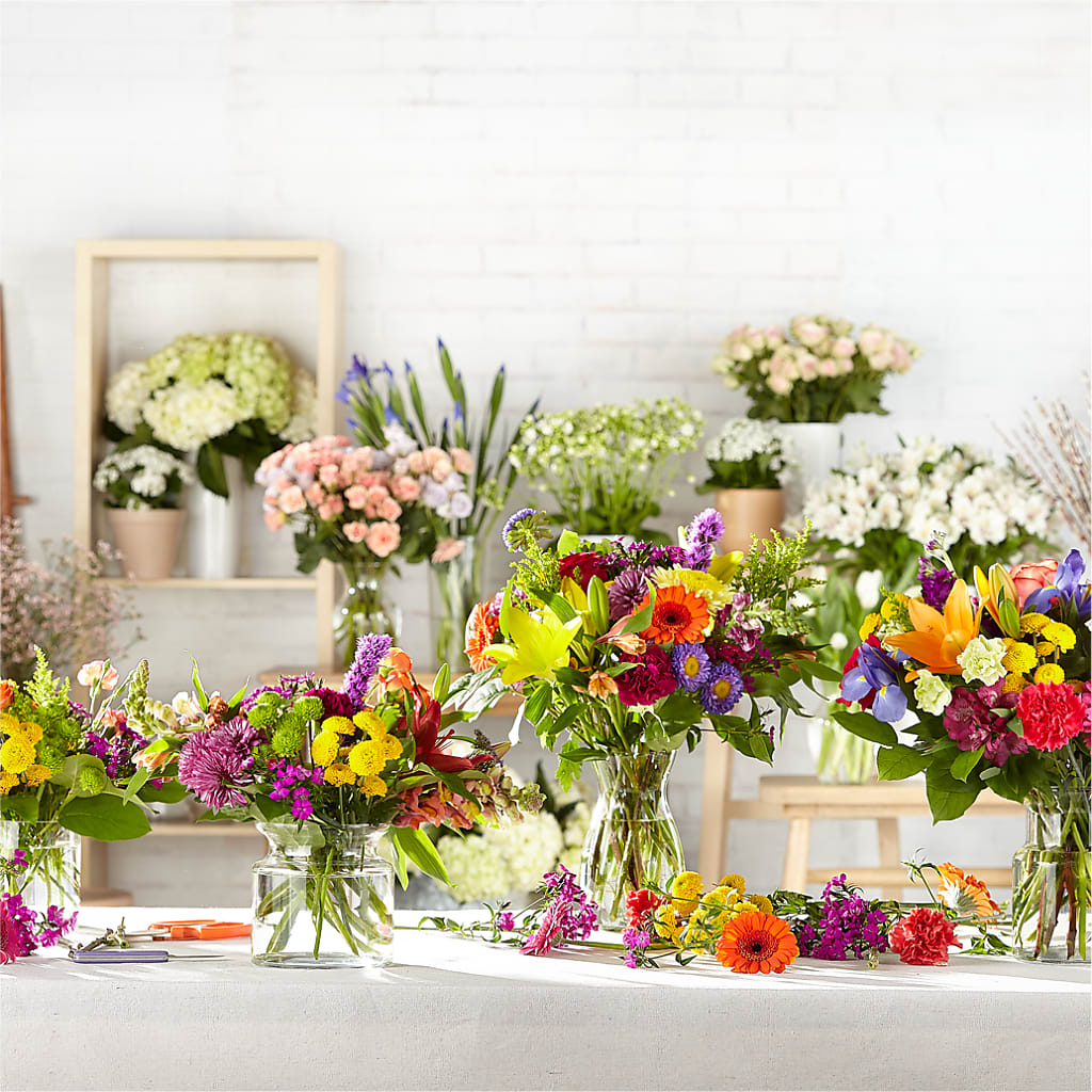 Bold & Bright – A Florist Original –  Colchester Florist, Colchester CT