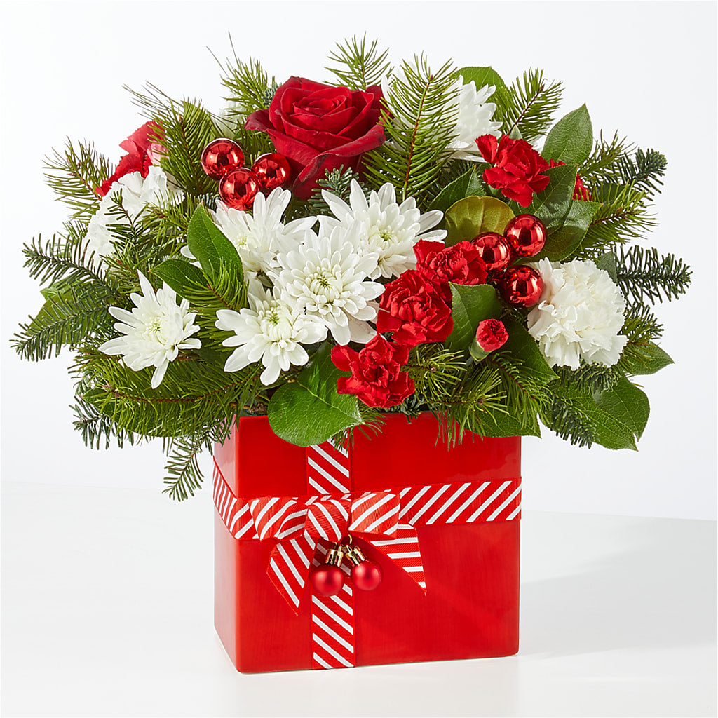Presents Under the Tree Bouquet –  Colchester Florist, Colchester CT