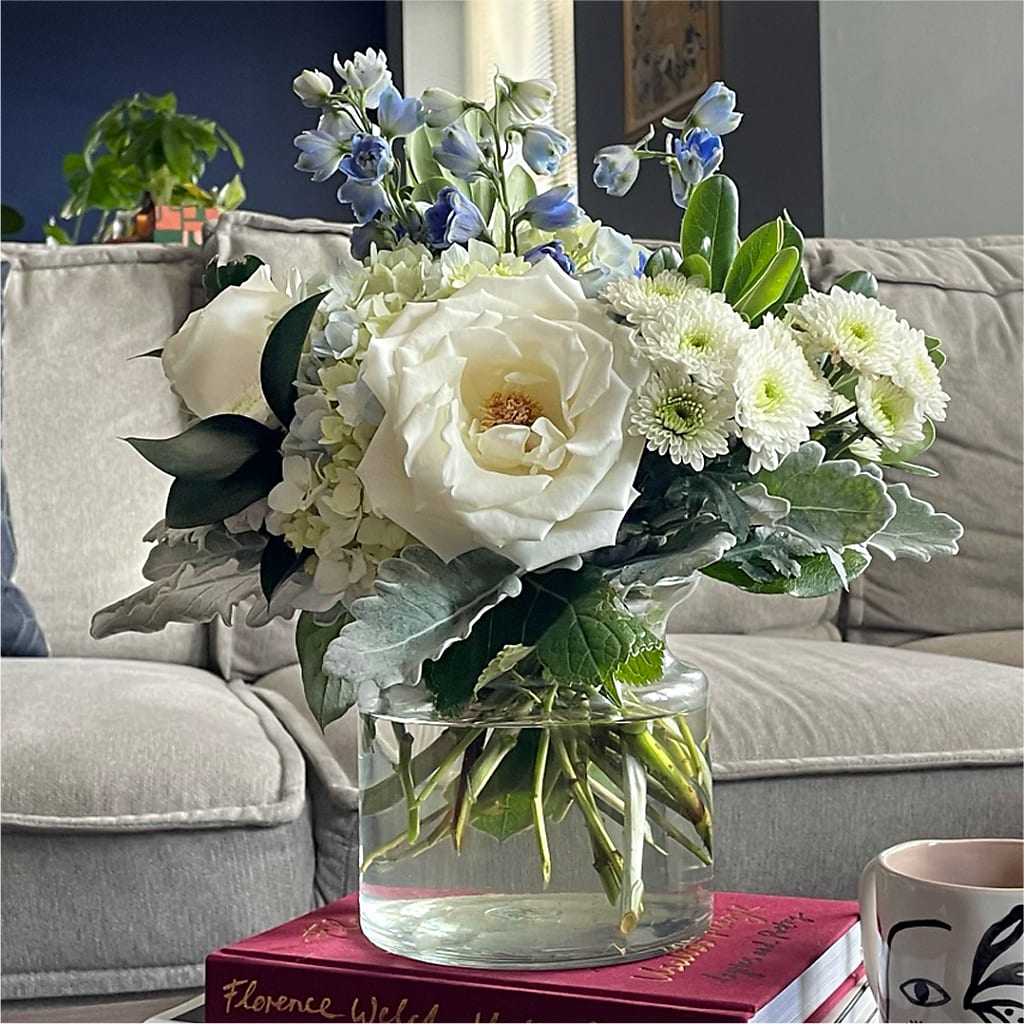 Clear Skies Bouquet –  Colchester Florist, Colchester CT