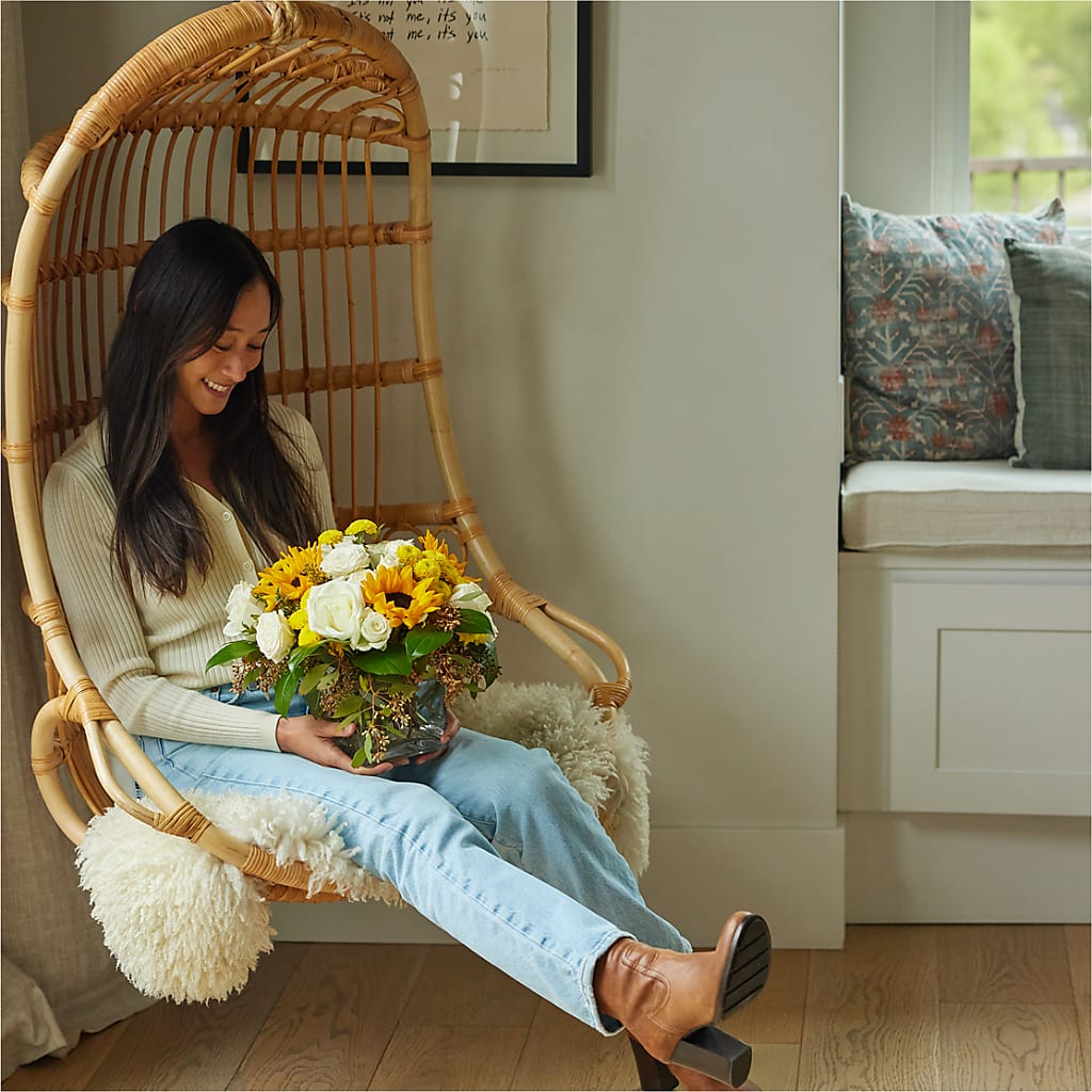 Luminous Morning Bouquet –  Colchester Florist, Colchester CT