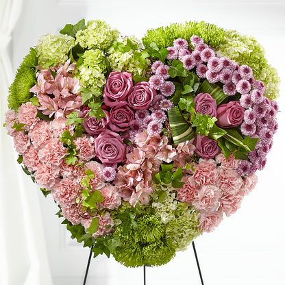 Heartwarming Standing Heart –  Colchester Florist, Colchester CT