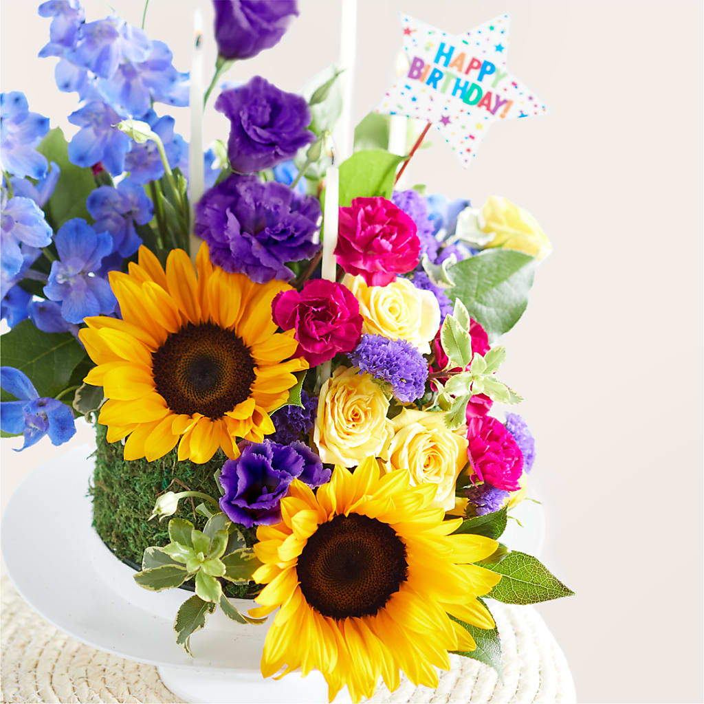 Star of the Day Floral Cake –  Colchester Florist, Colchester CT
