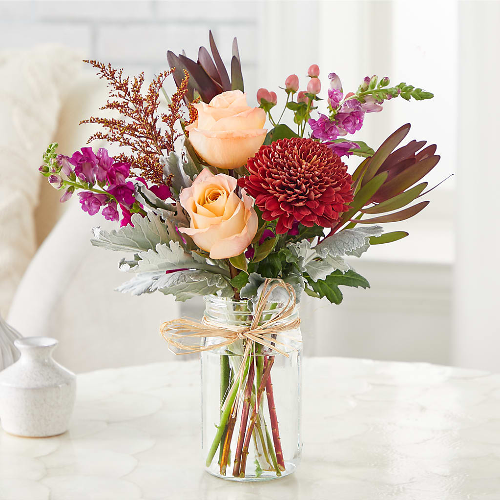Moody Hues Bouquet –  Colchester Florist, Colchester CT